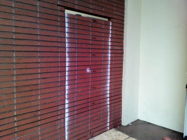 Hand held doorway wall sawing